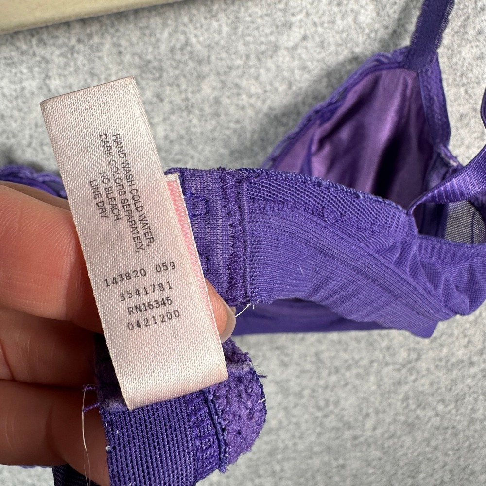 Vintage Victorias Secret 34B Bra Womens Adjustable Purple Embroidered Floral - Picture 7 of 13